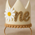 White Daisy First Birthday Dress with Matching “One” Party Crown – Baby Girl Outfit for Cake Smash & Photos